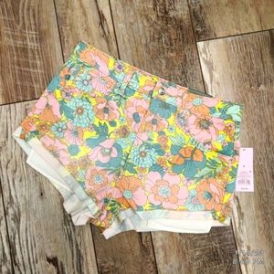 NWT Wild Fable Floral Denim Shorts Size 8